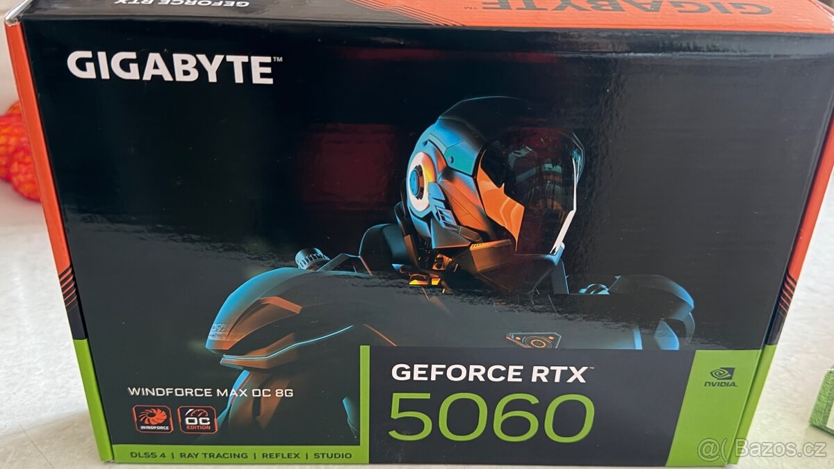 GIGABYTE GeForce RTX 5060 WINDFORCE OC 8G - 2