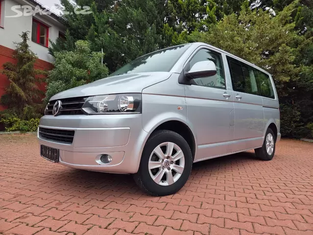 Multivan T5 2.0TDI 103kW Comfort,1.maj,2xšoupačky,navi - 2