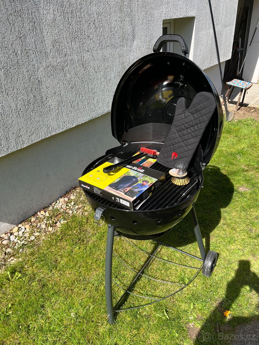 Char-Broil grill na dřevěné uhli - 2