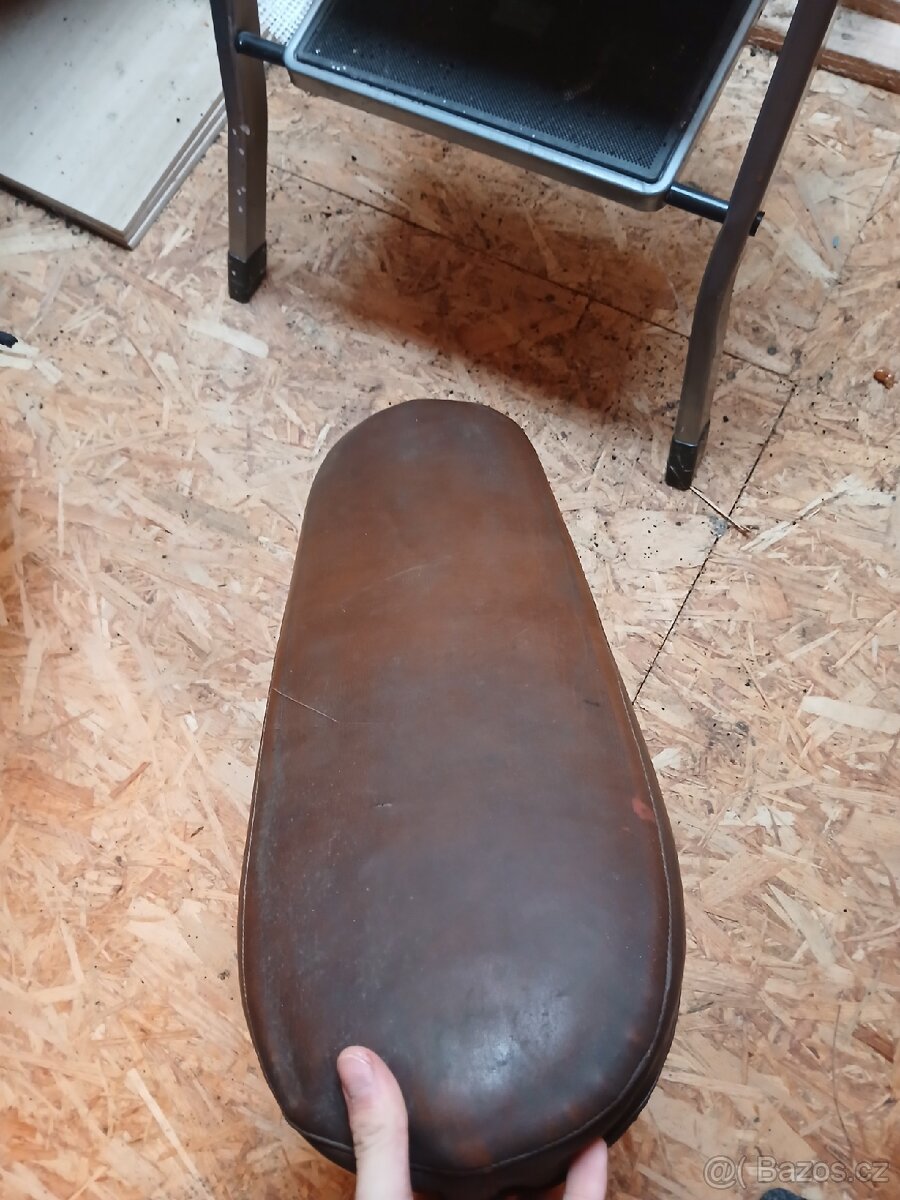 Jawa pionyr sedlo - 2