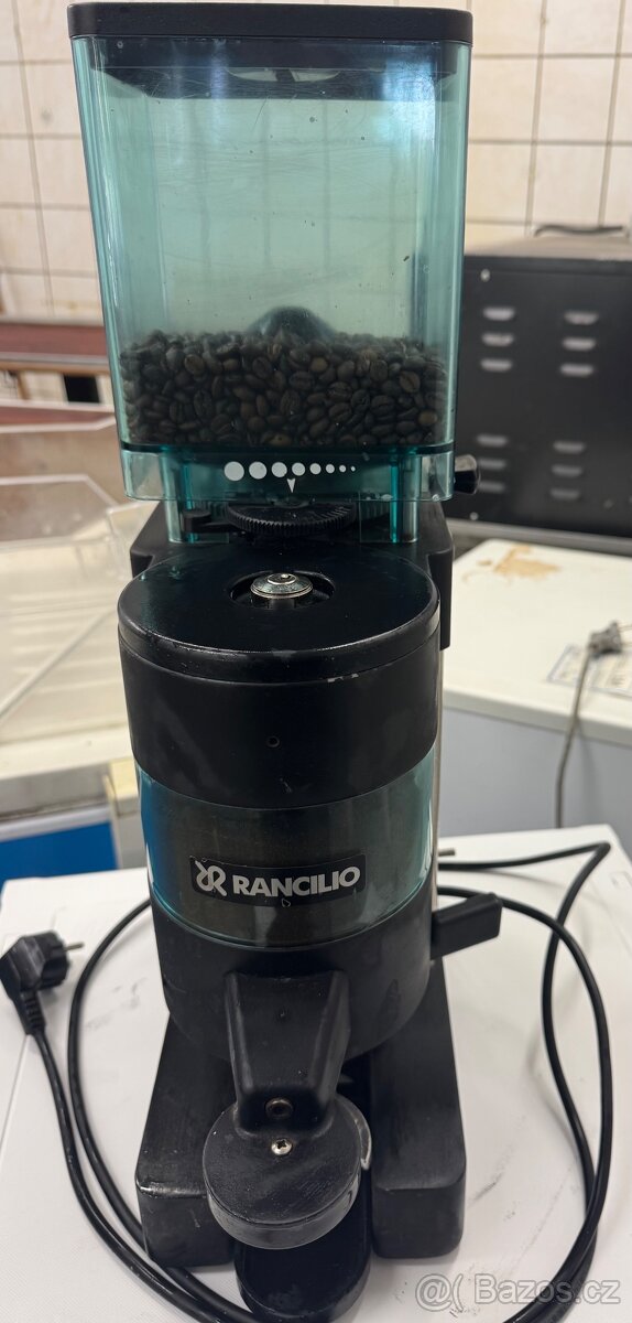 Prodám mlýnek na kávu zn. Rancilio - 2