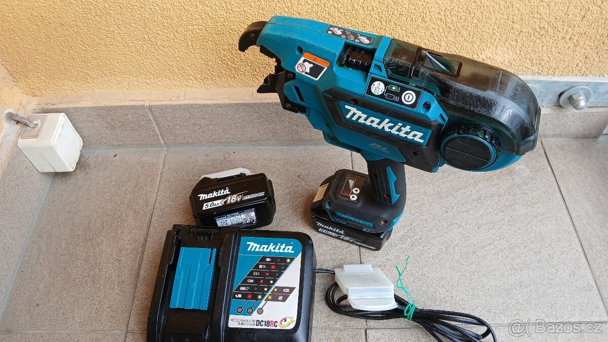 Aku vazač drátu Makita - 2