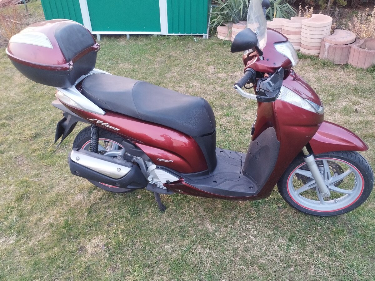 Honda SH300i - 2