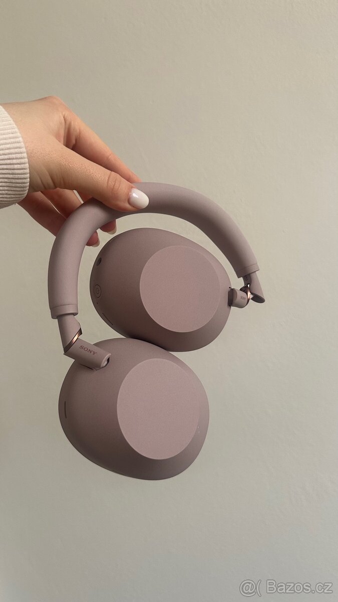 Nová sluchátka Sony WF-1000XM6 - 2