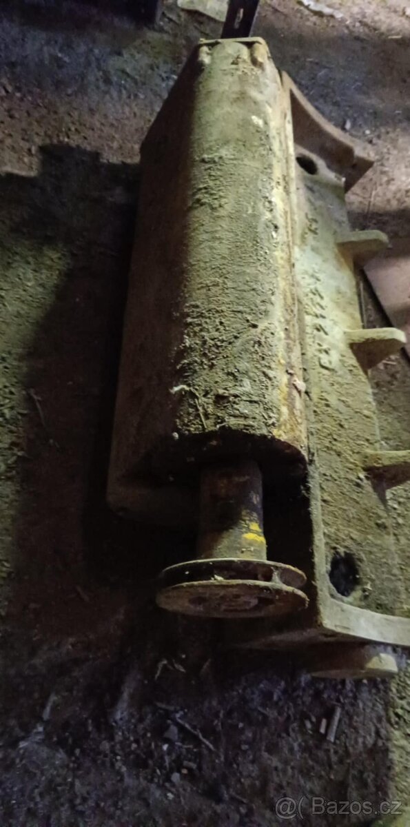 Vibrátor - 2