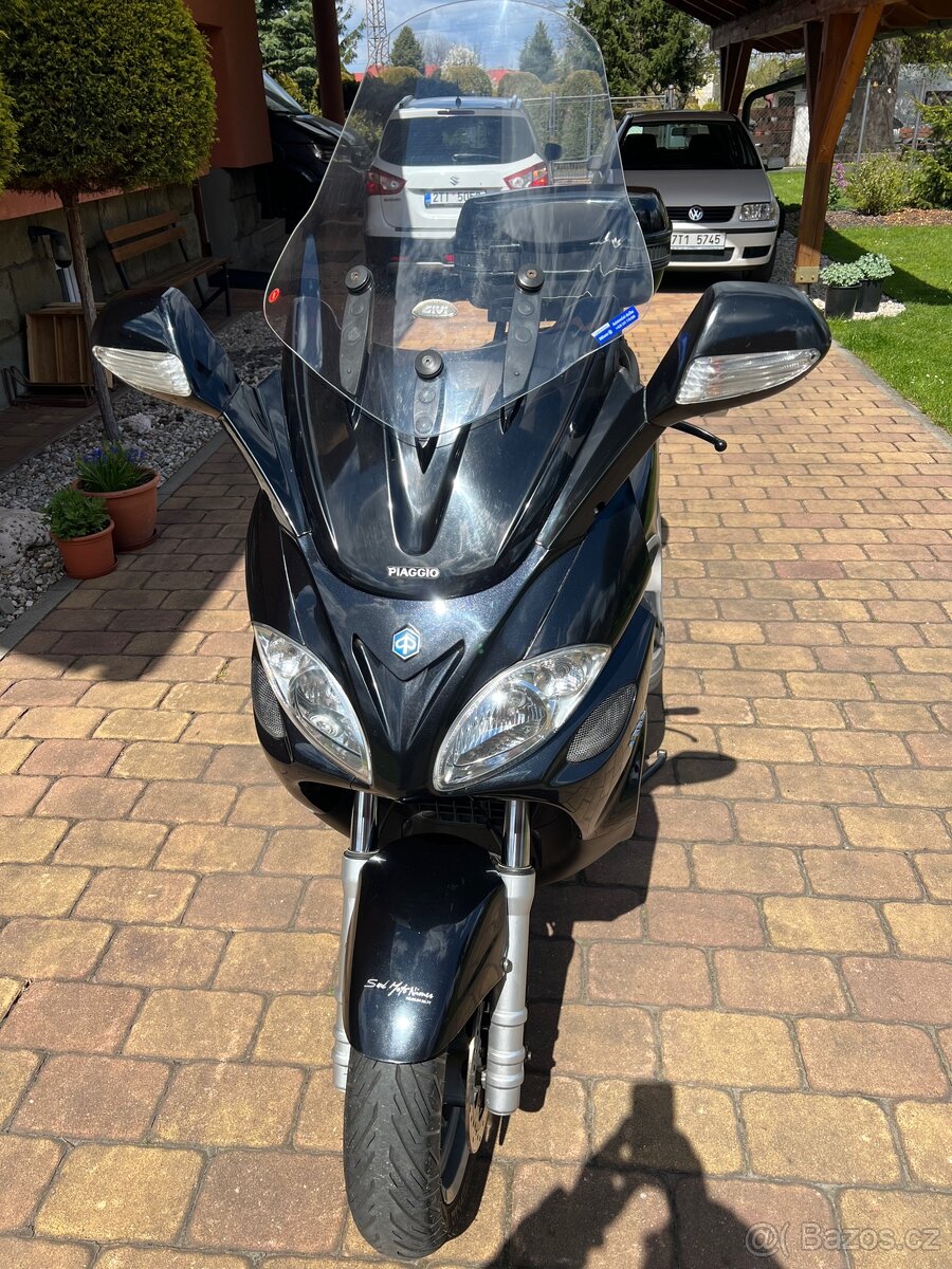 Piaggio X9 500 evolution - 2