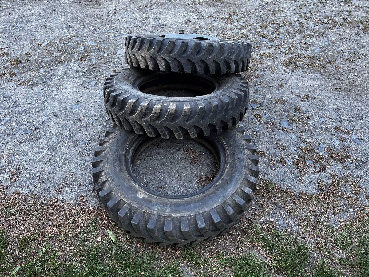 Pneu Praga V3S 8,25-20 - 2