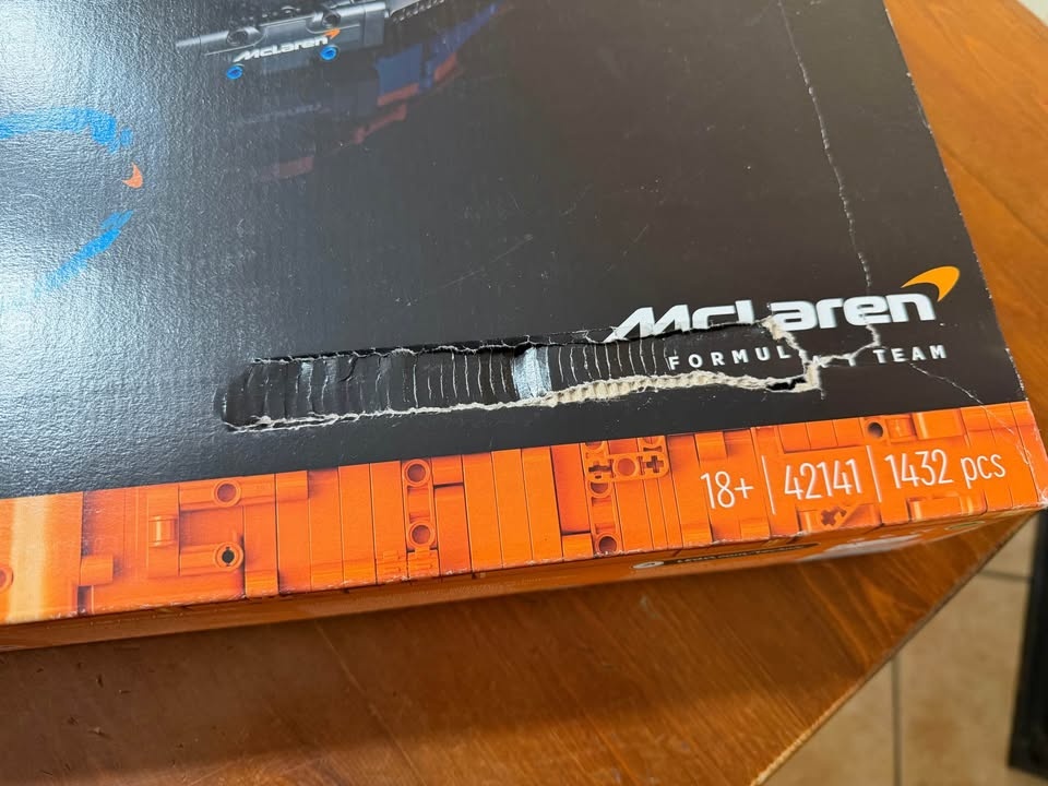 Lego Technic McLaren Formula 1 - 2