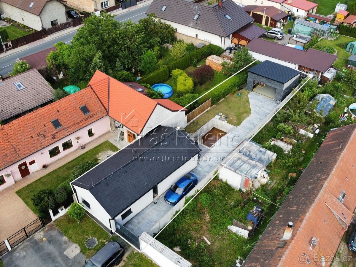 Prodej, moderní RD 3+kk/G s bazénem, 56 m², pozemek 418 m², – pohled 2