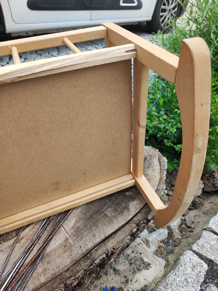 Kolébka pro panenky - 2