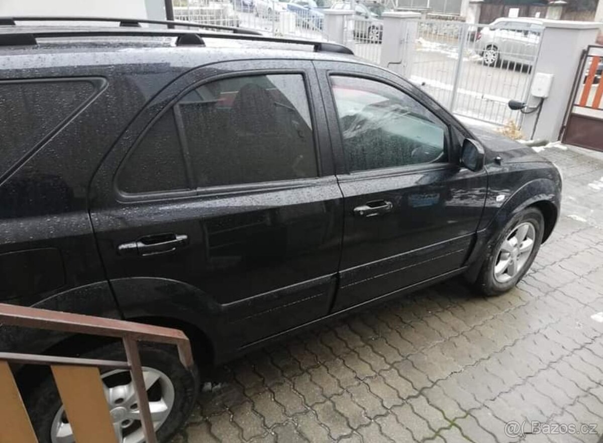 Kia Sorento 2.5 crdi 125 kW - 2