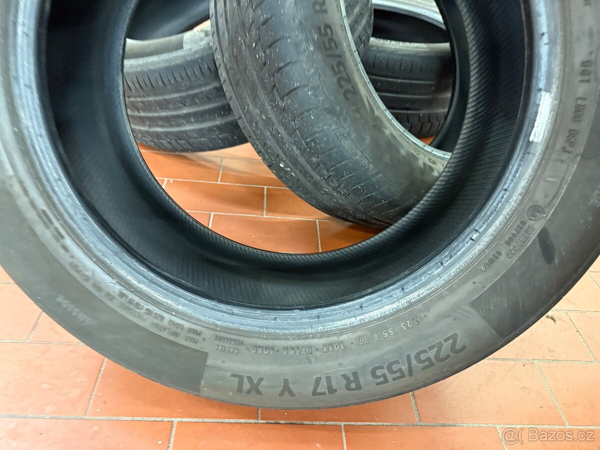 Letní pneu Continental 225/55/17 - 2