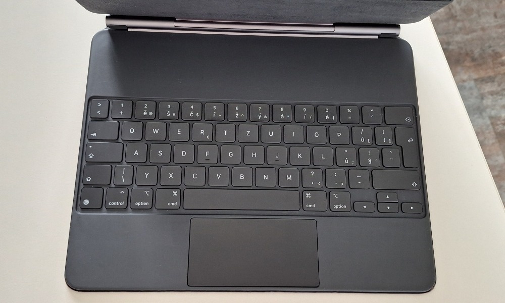 Apple Magic Keyboard (CZ) iPad Pro 12,9 - 2