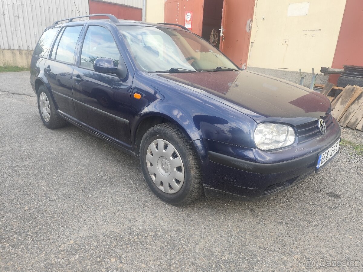 VW Golf IV variant 1,4i 16V - 2