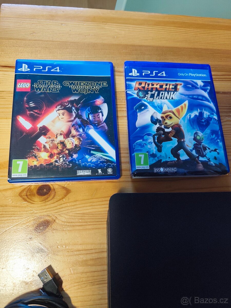 PlayStation 4 Slim 1TB - 2