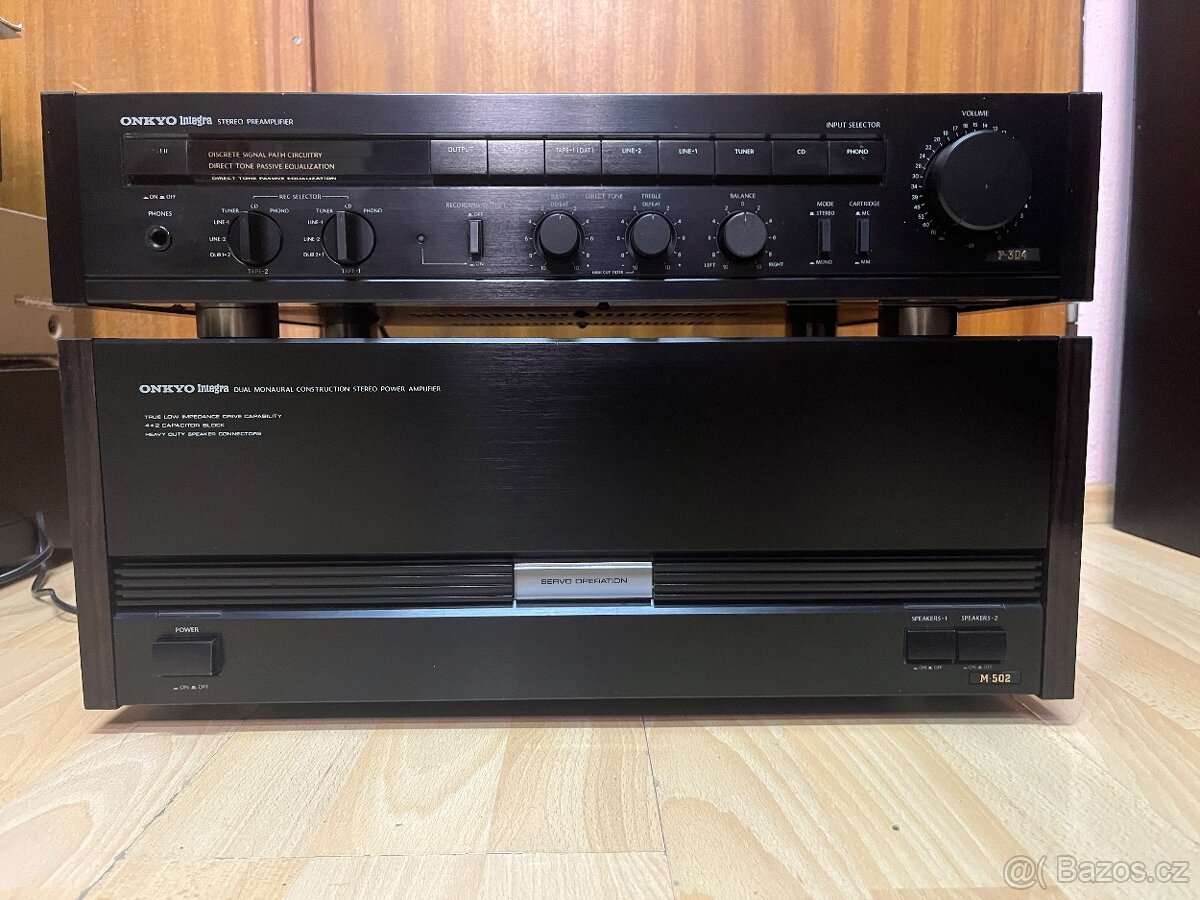 Onkyo Integra - 2
