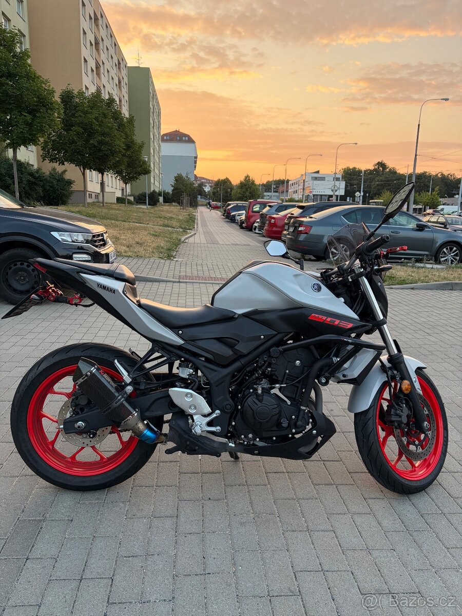Yamaha MT-03 - 2