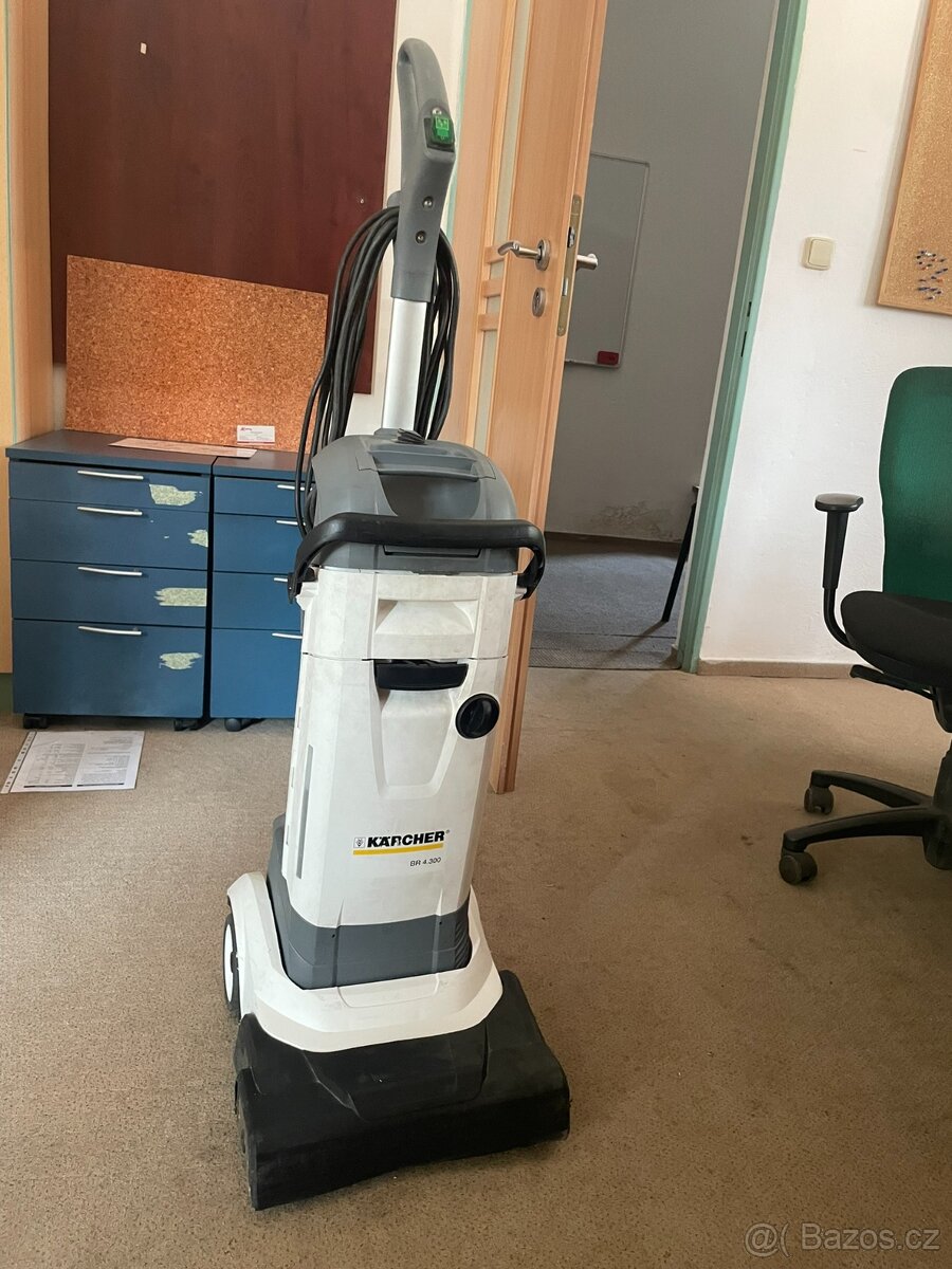 Karcher mycí stroj - 2