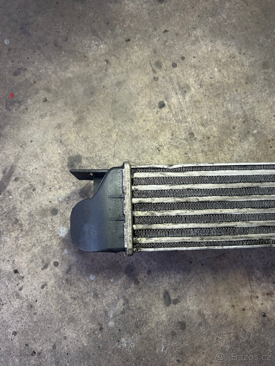 Bmw e39 530d inrercooler (chladič turba) - 2
