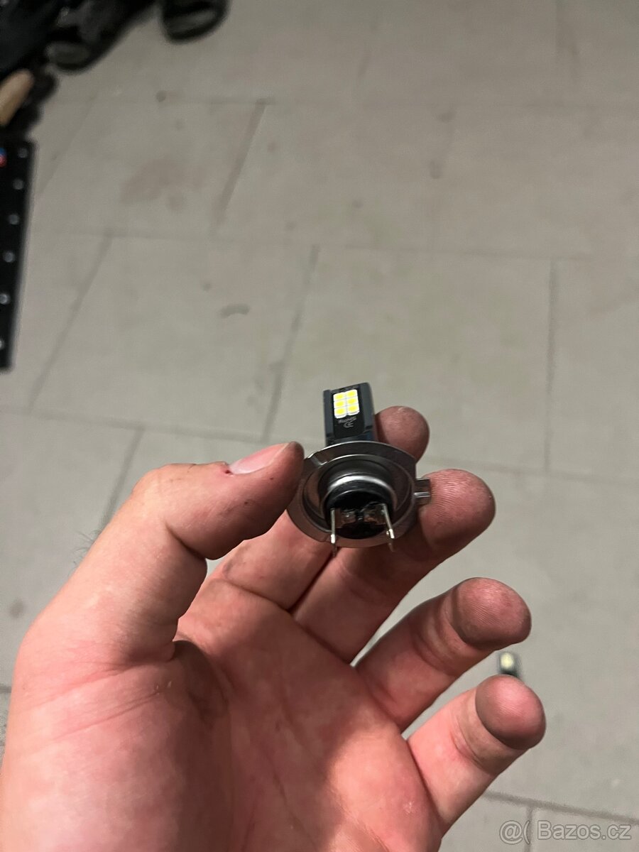 LED zarovky H7 - 2