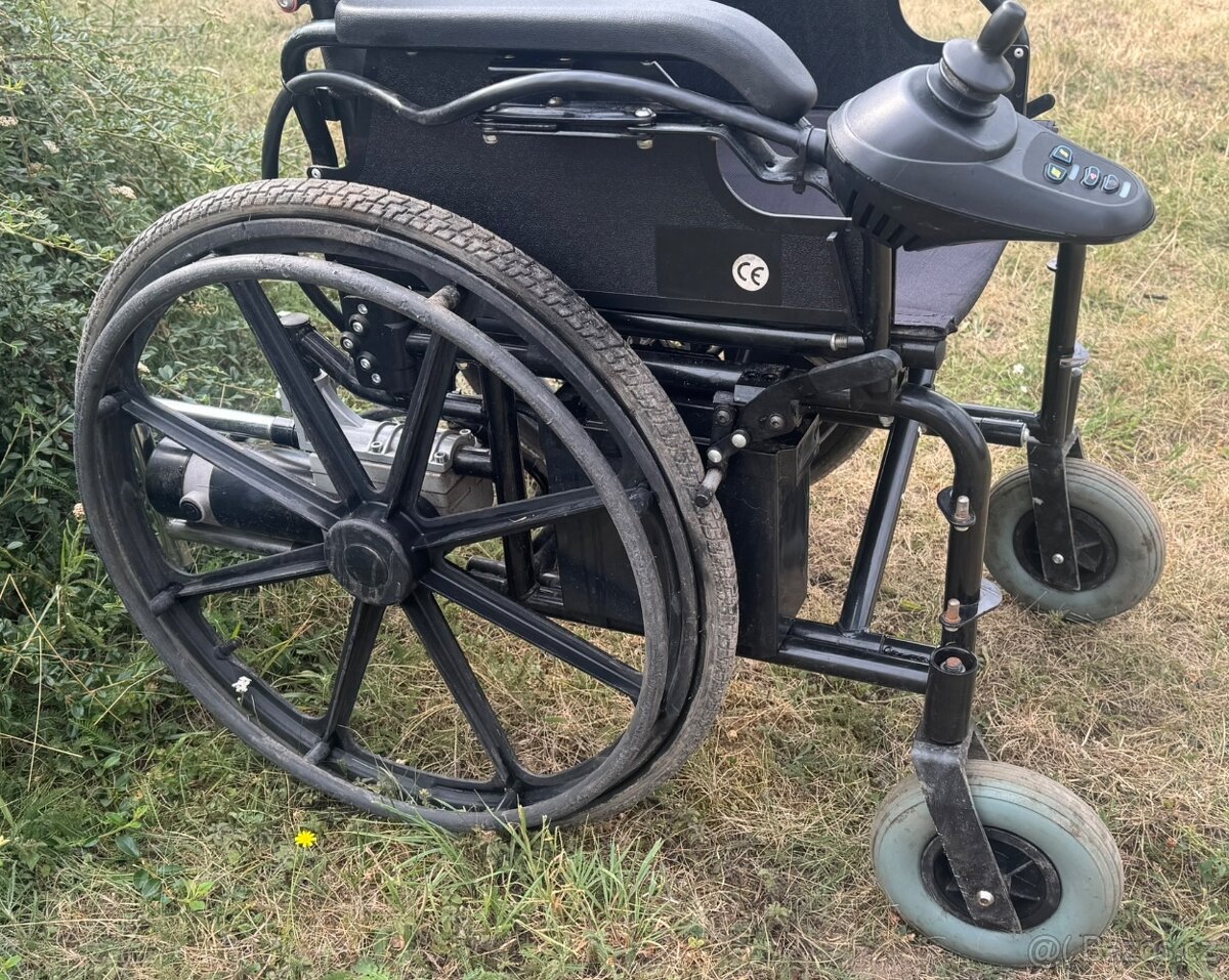 Elektrický invalidní vozík - 2