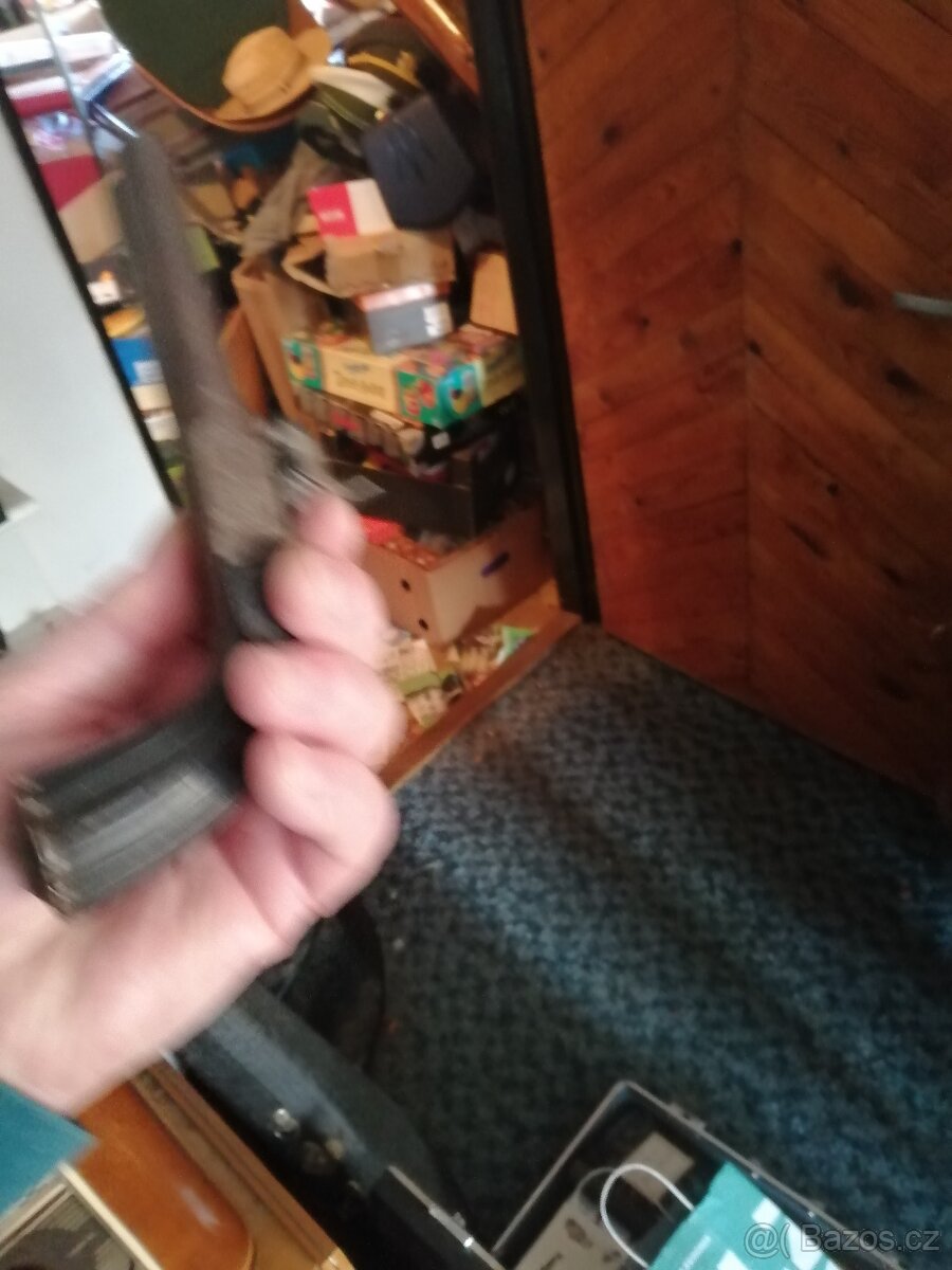 historická pistolka - 2