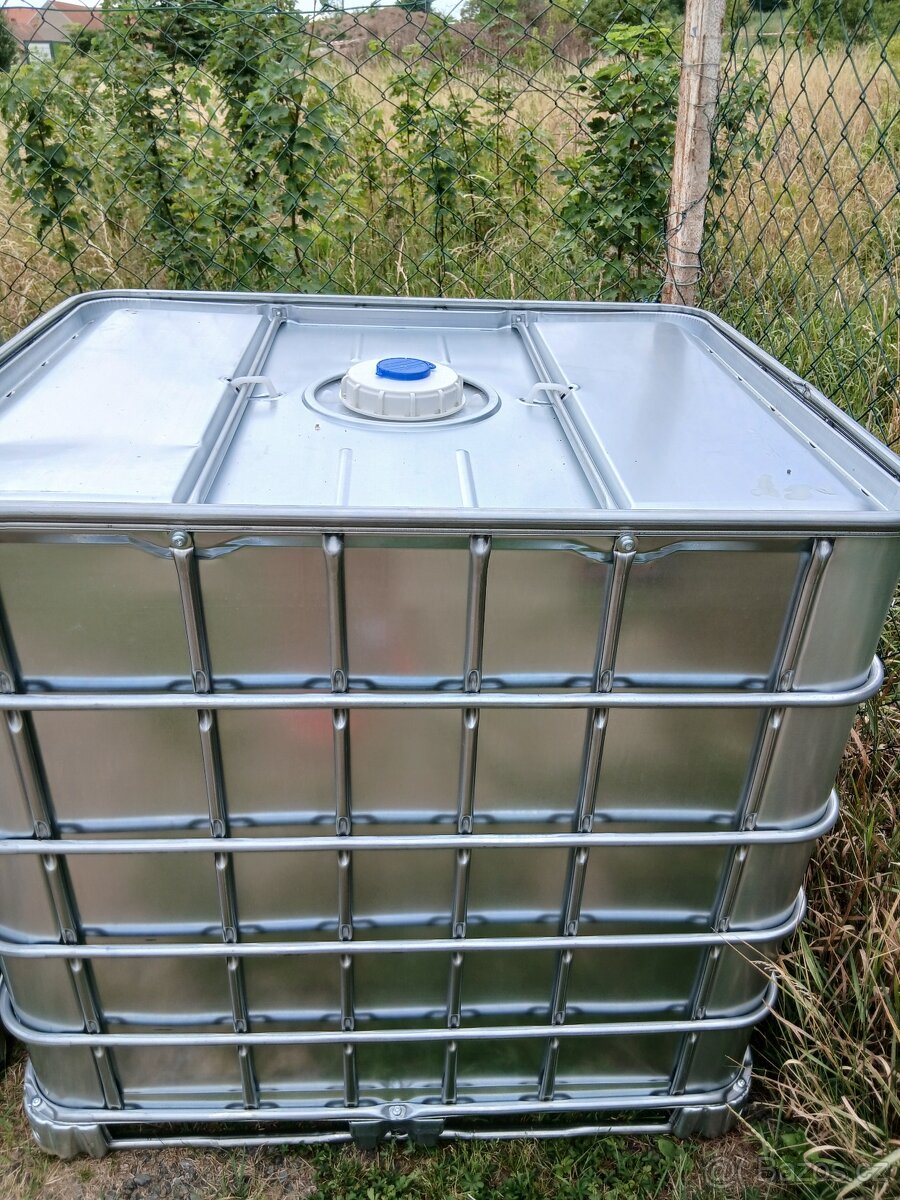 1000 L. IBC. SCHUTZ - 2