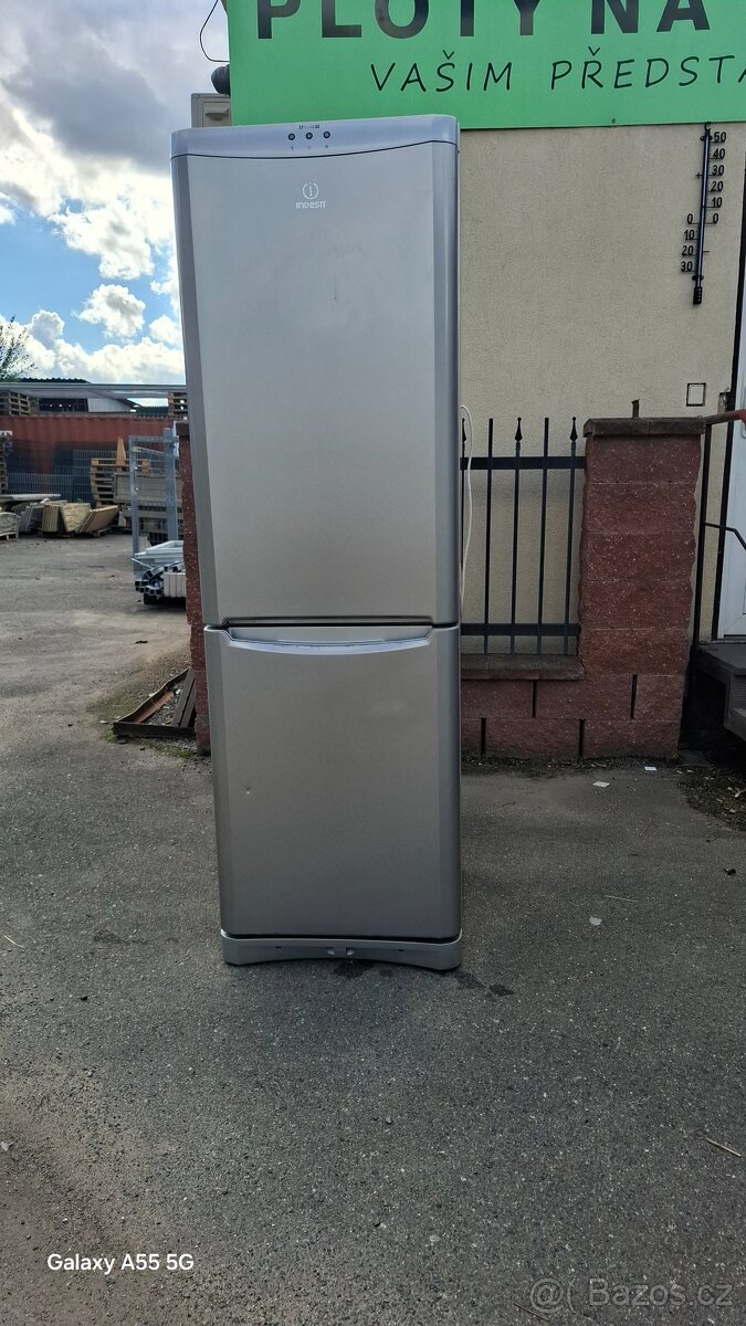 Lednice Indesit - 2