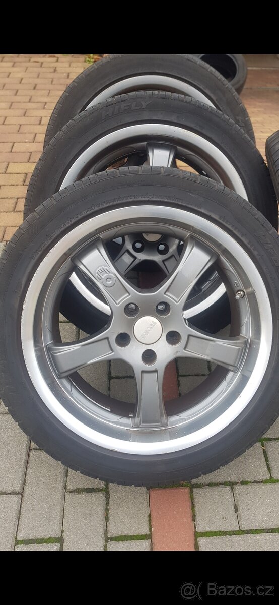 Komplet kola s disky 18" 235/45 Ford S max 5x108 63.4 - 2