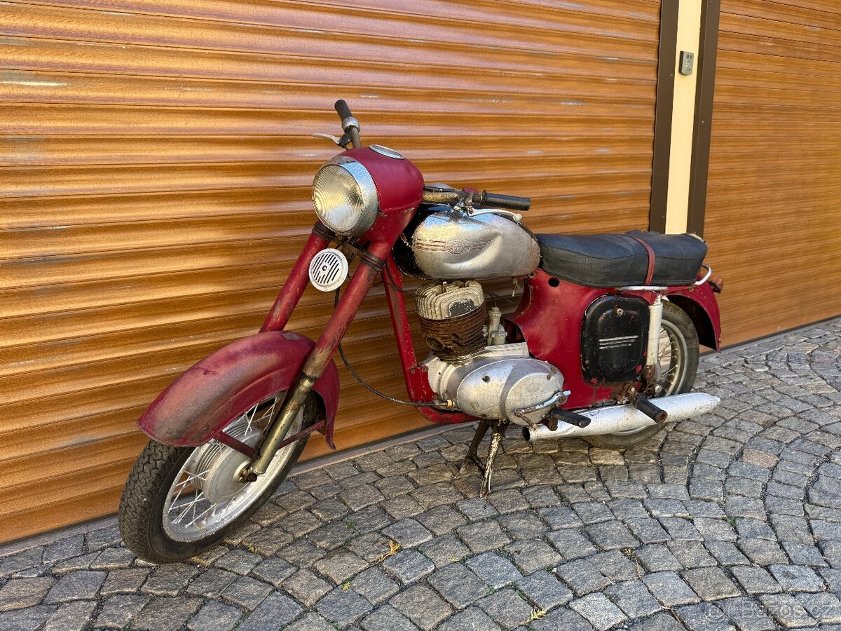 Jawa 250 559 - 2