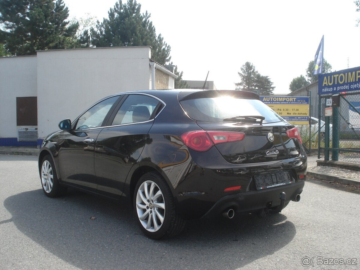 Alfa Romeo Giulietta 2.0 JTD - 2