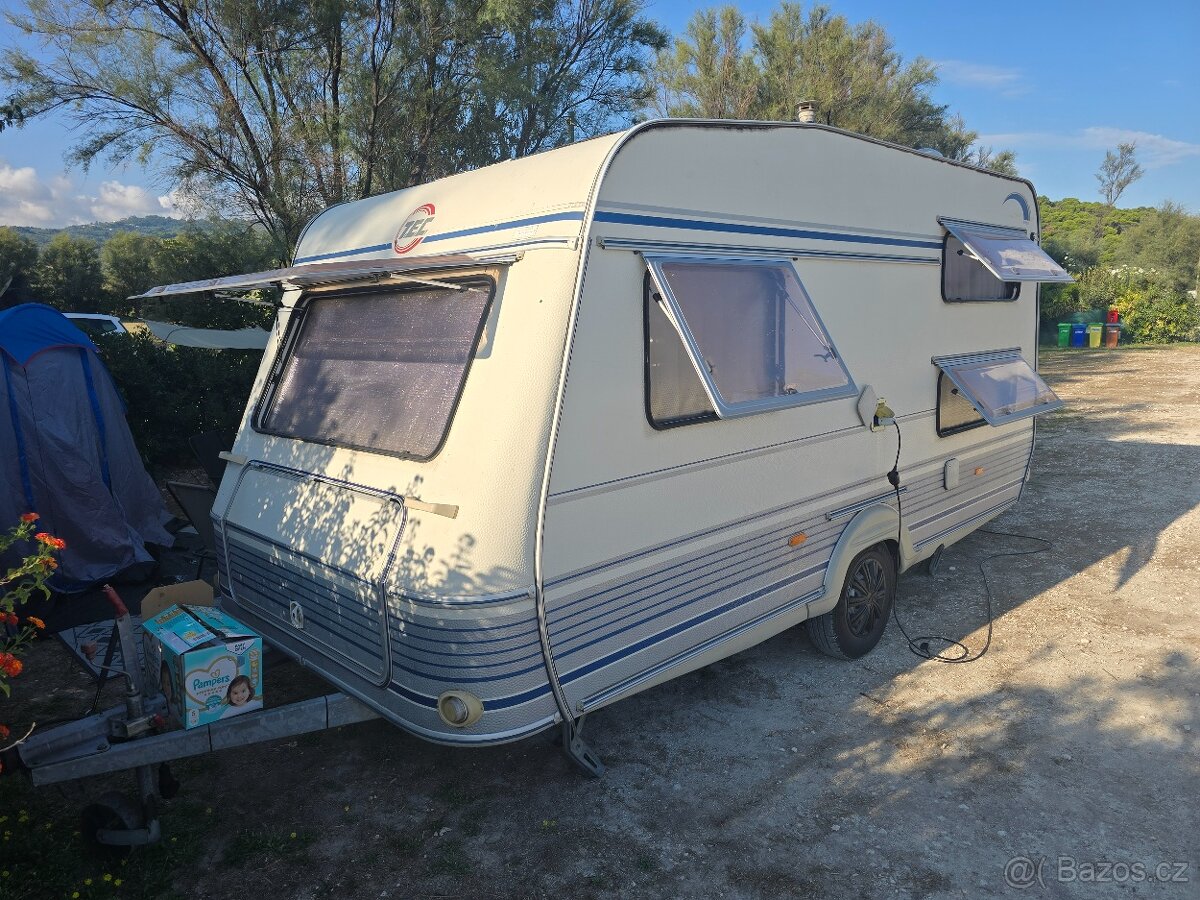 karavan TEC Tour 400TK rok 2002 s PALANDOU Markýza - 2
