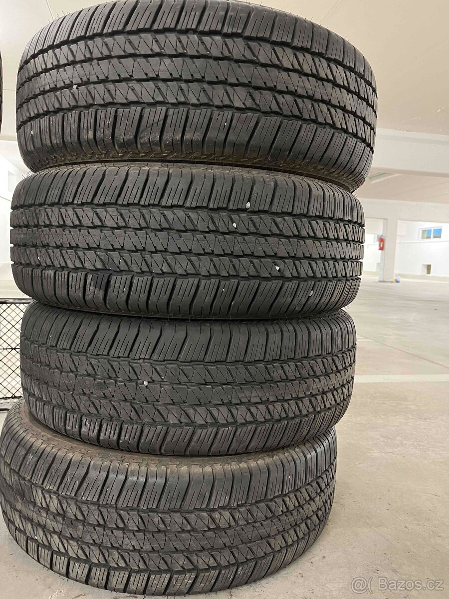 Zánovní letní pneu Bridgestone Dueler H/T 265/60 R18