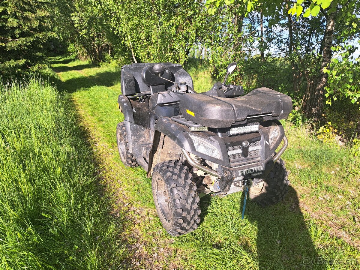 Cf moto gladiátor 800