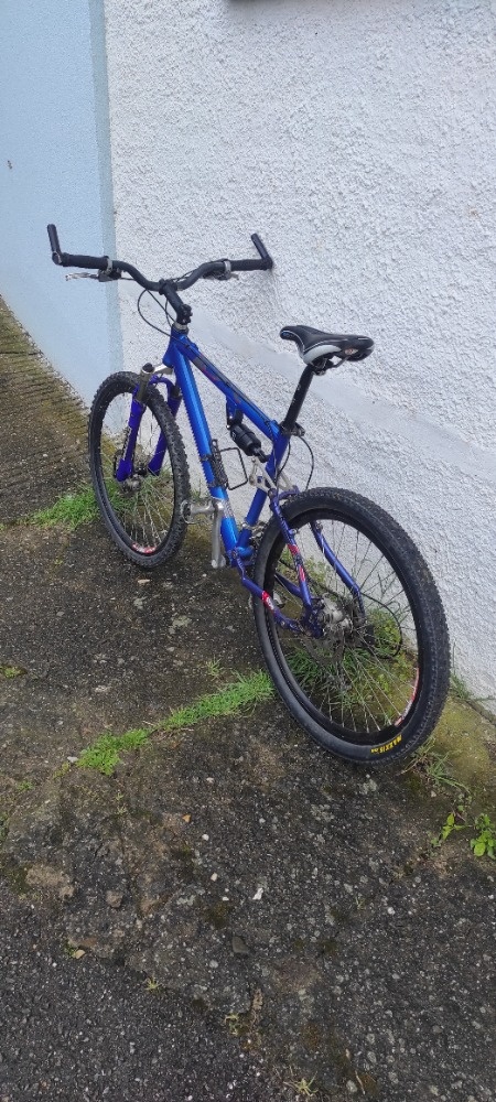 Celoodpružené kolo FP 900 - 2