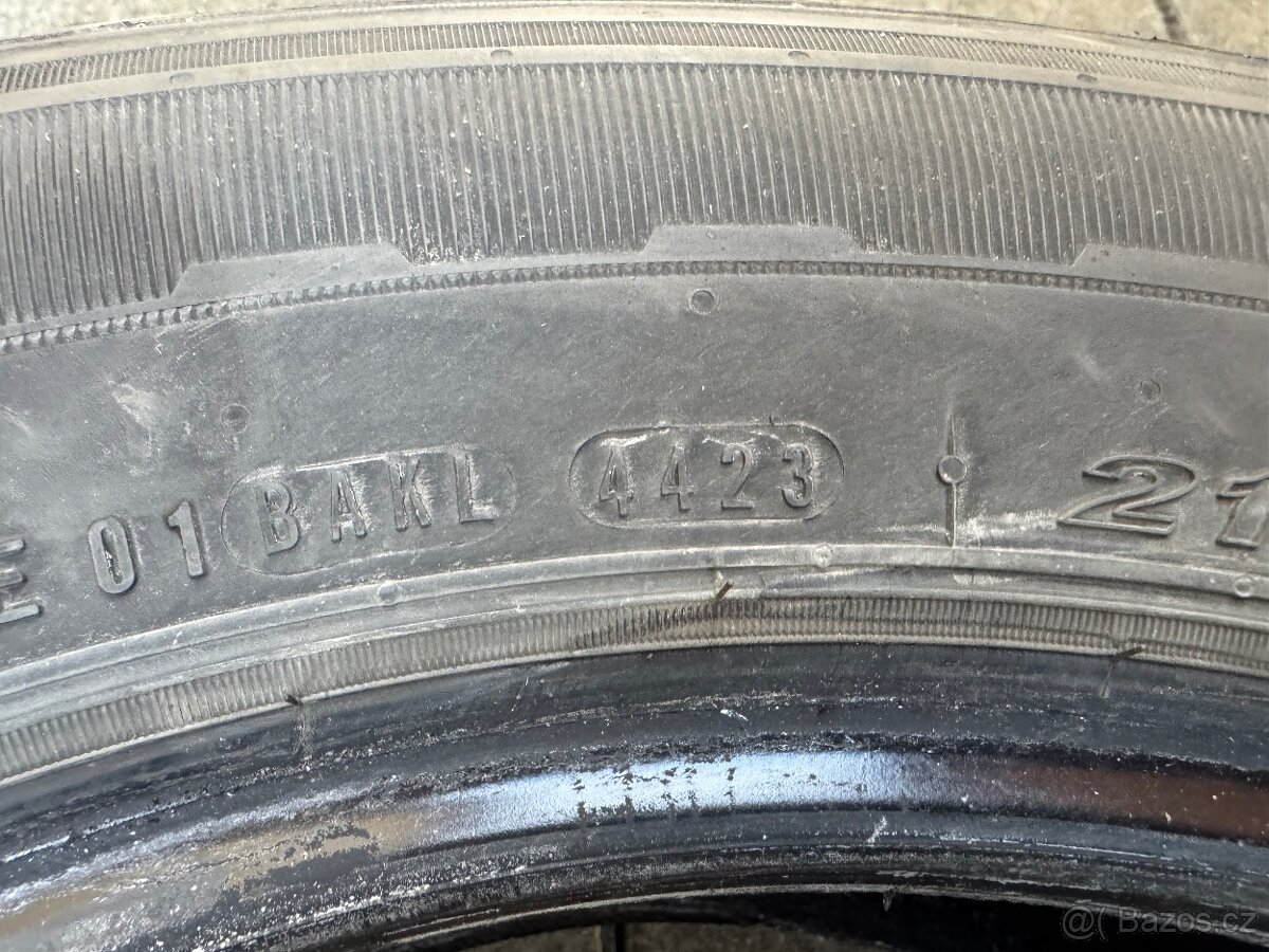Nexen M+S 215/65R17 - 2
