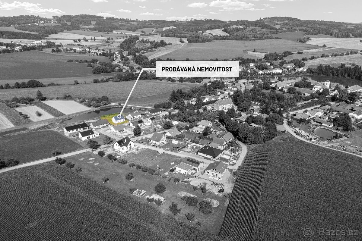 Prodej rodinného domu u rybníka - 2