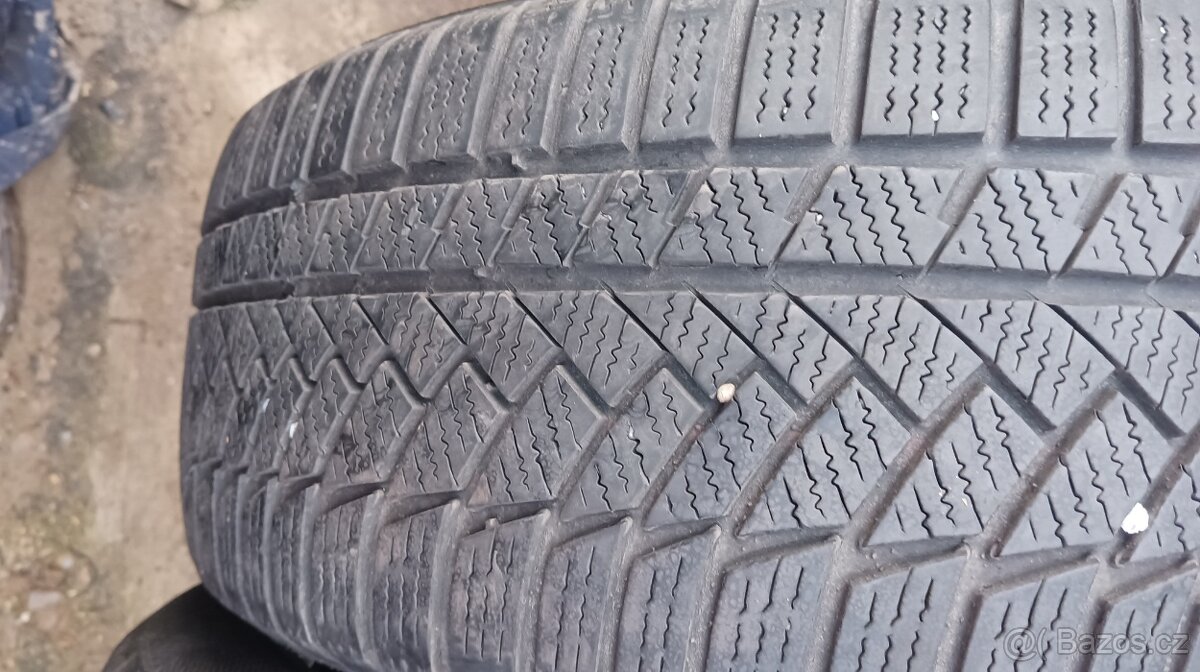 225/55 R17 97H , čtyři zimní pneumatiky Continental TS850P, - 2