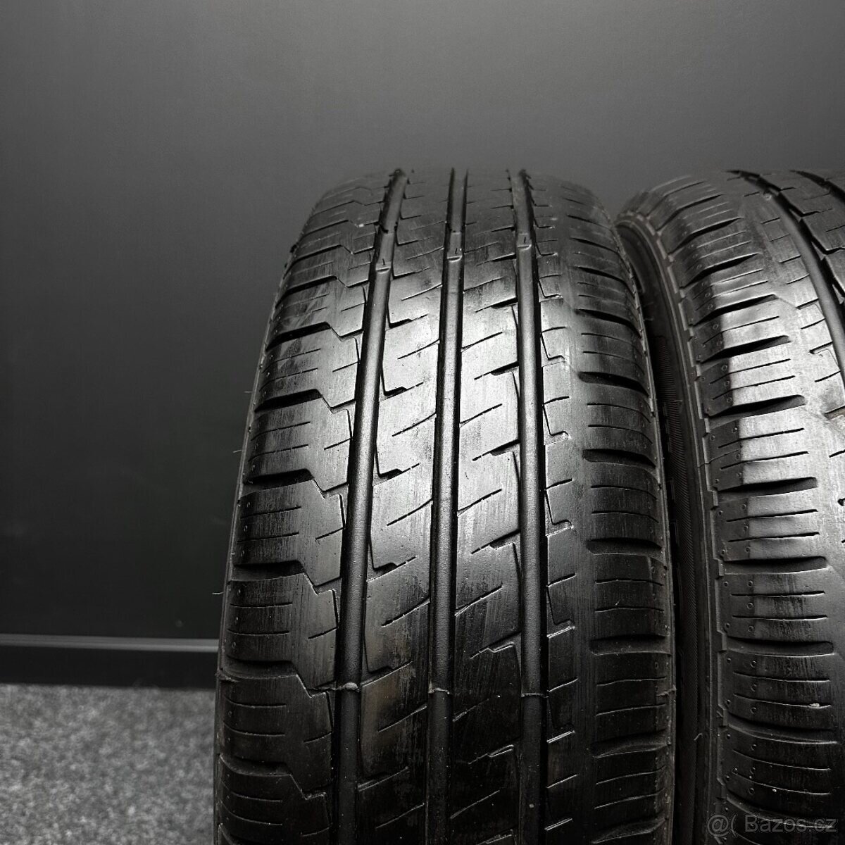 2ks pneu Hankook 225/70/15 C 112/110 S - 2