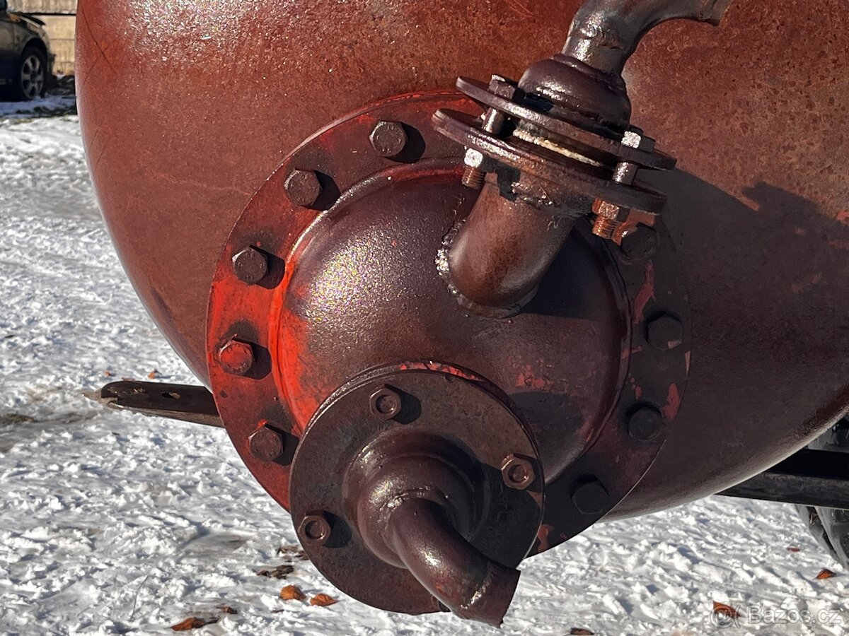 průmyslový bojler 1600 l nový - 2