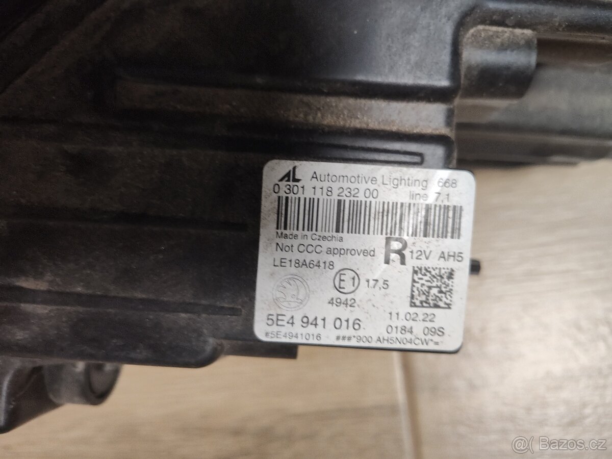 Přední LED světlomet Octavia 4 - 2