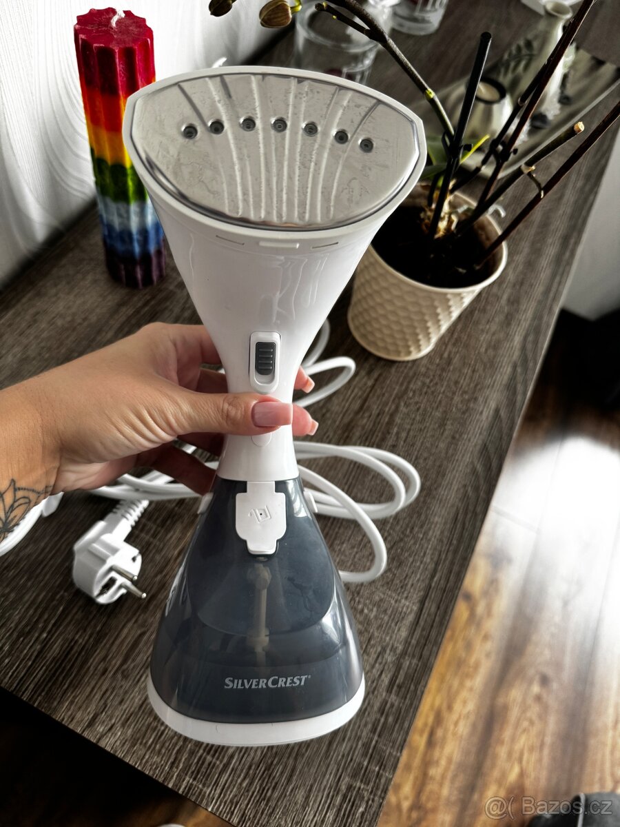 Ruční napařovač oděvů - SilverCrest - 2