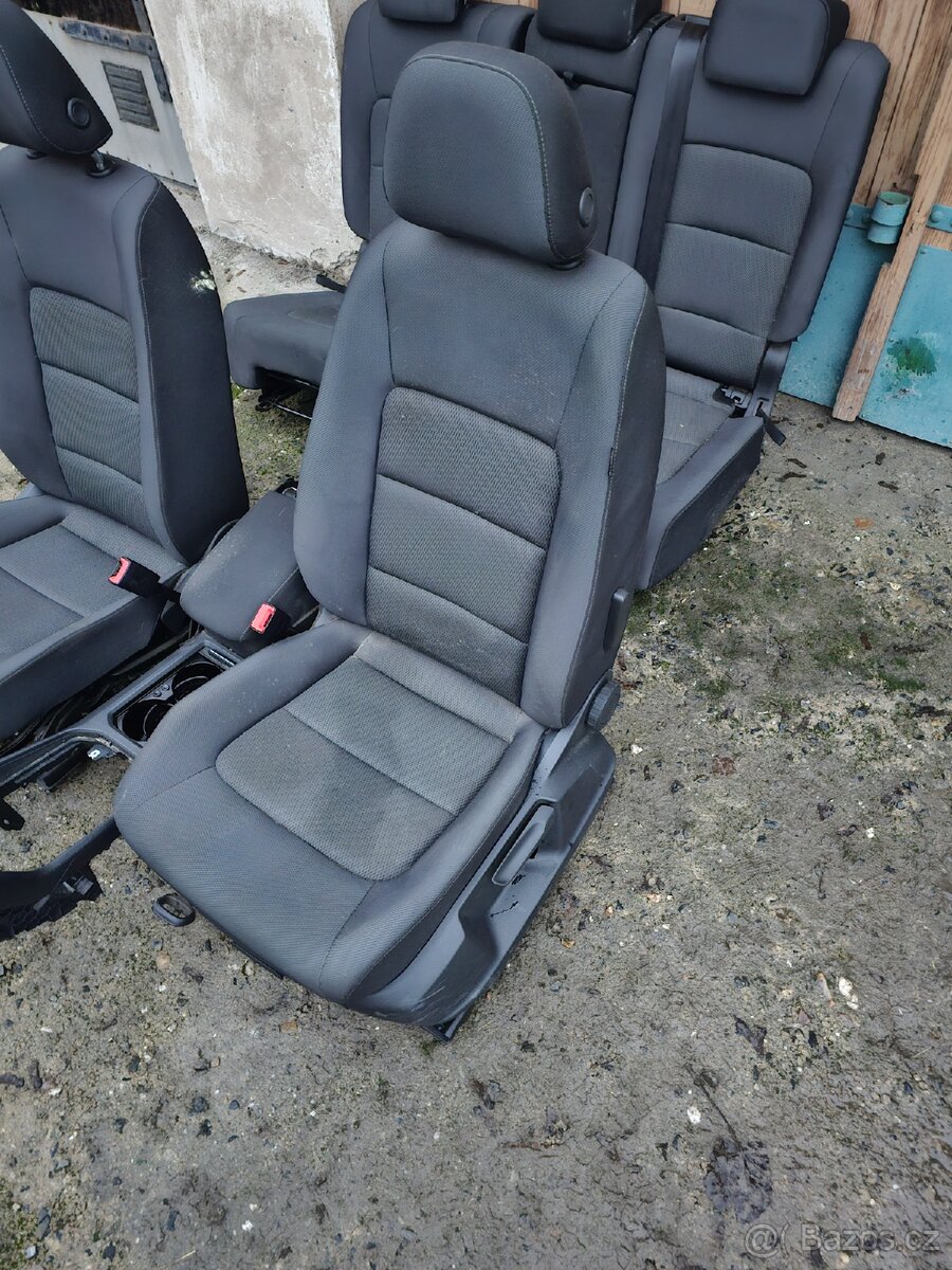 Sedačky sedadla VW Golf Sportsvan - 2
