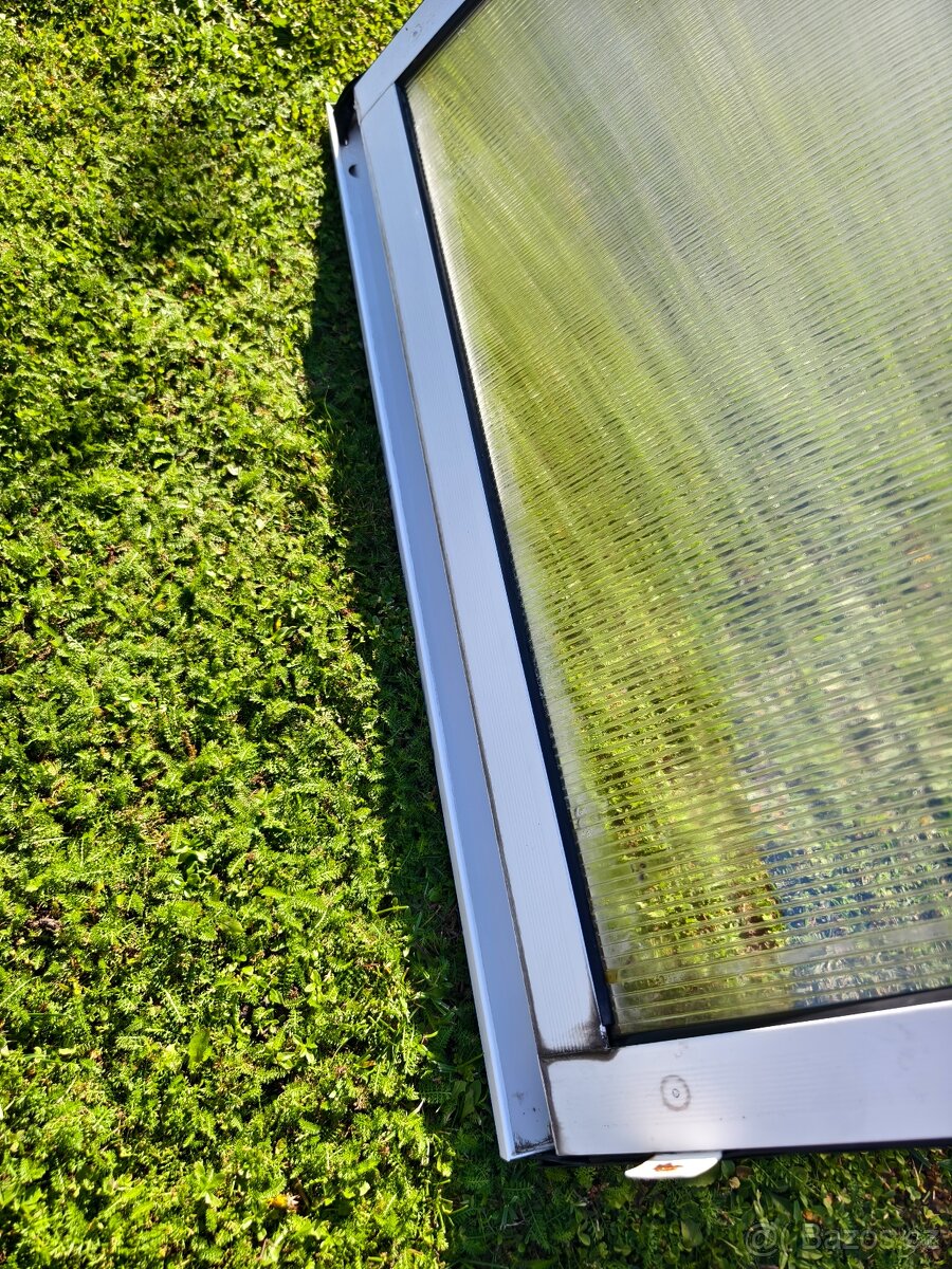 Venkovní přístřešek - 2