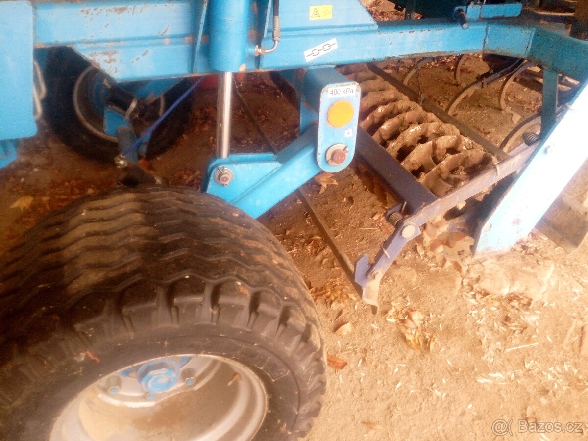 Horsch CO8+Farmet kompaktor - 2