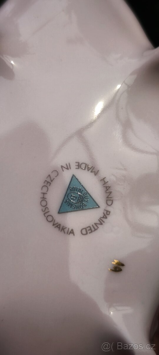 Romantická porcelánová krabička Royal Dux - 2