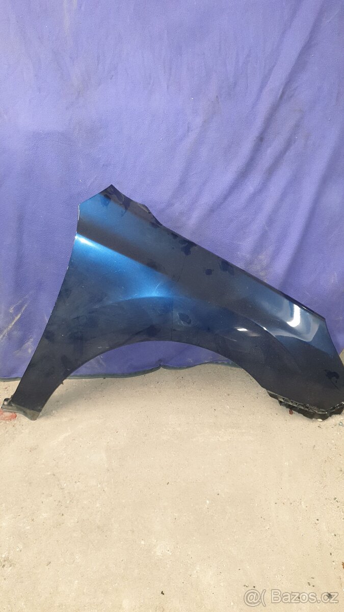 Subaru Legacy 2012 blatníky - 2