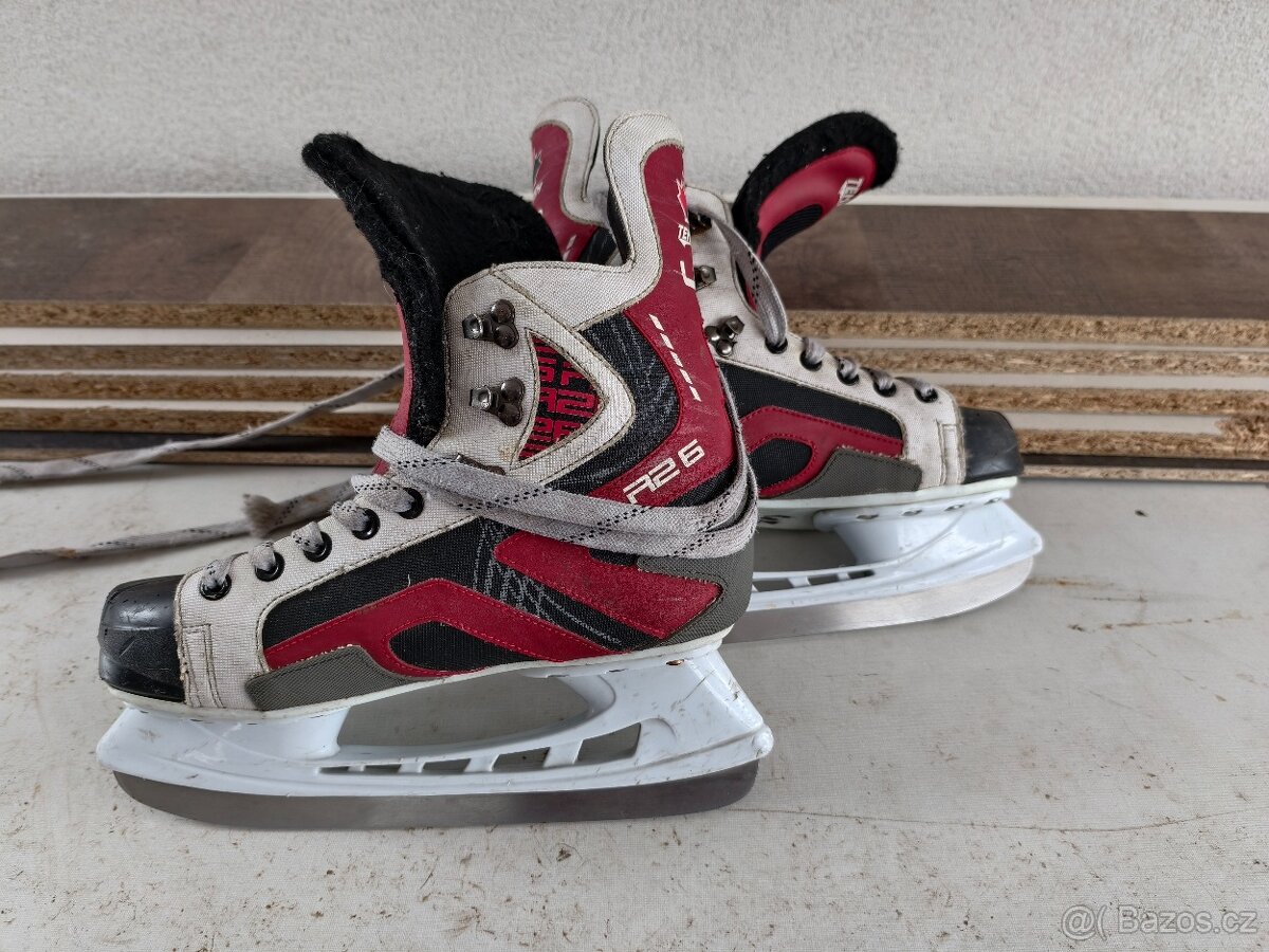 Prodám Chlapecké brusle Tempish č42 - 2