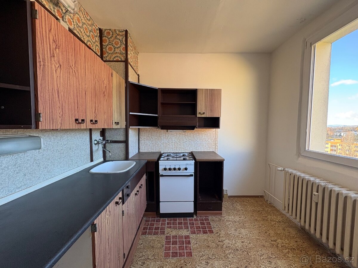 Byt 1+1, ul.Holešická, Chomutov - 2