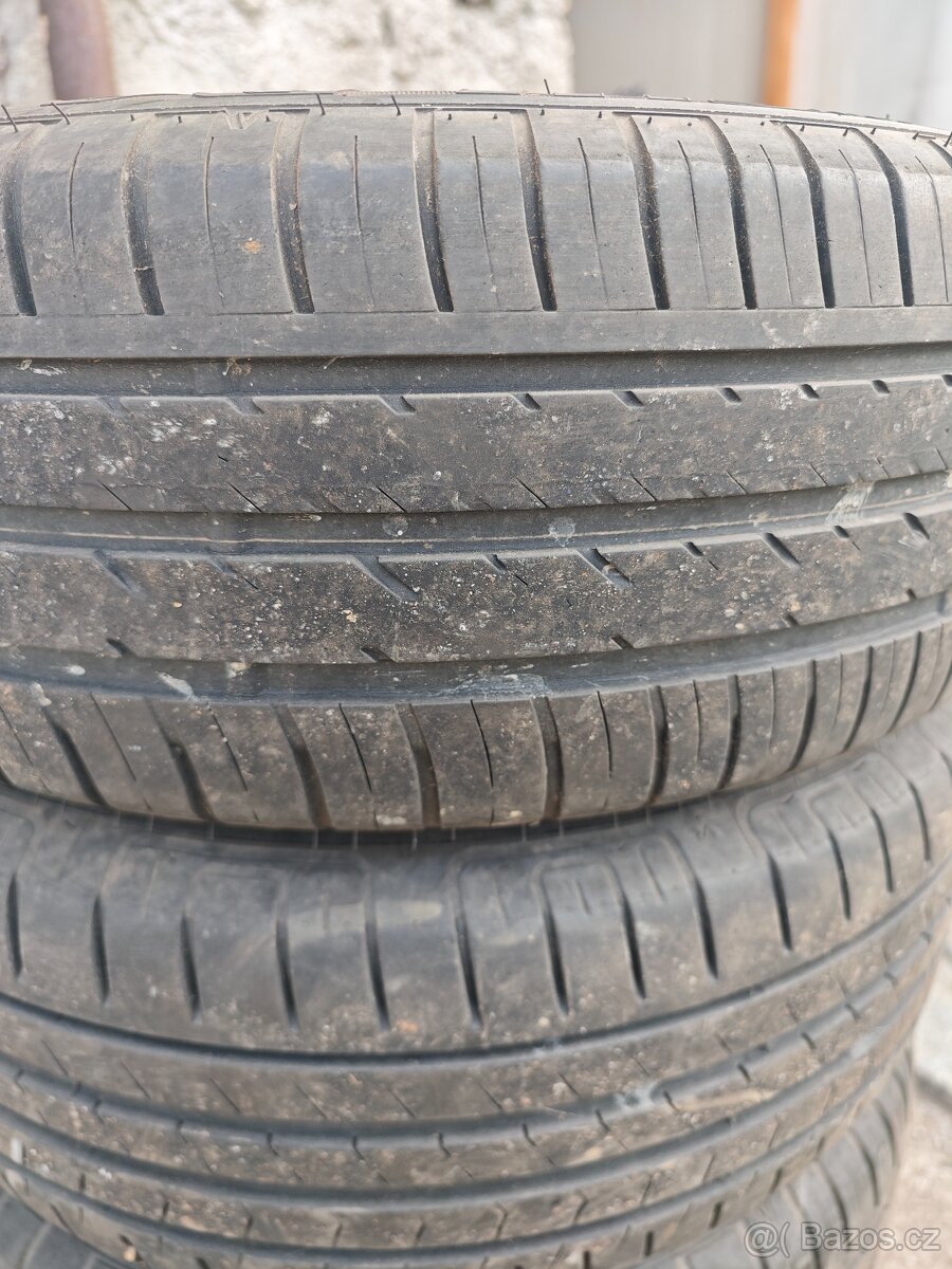 Citroen Xsara disky 15ky s pneu 70% - 2